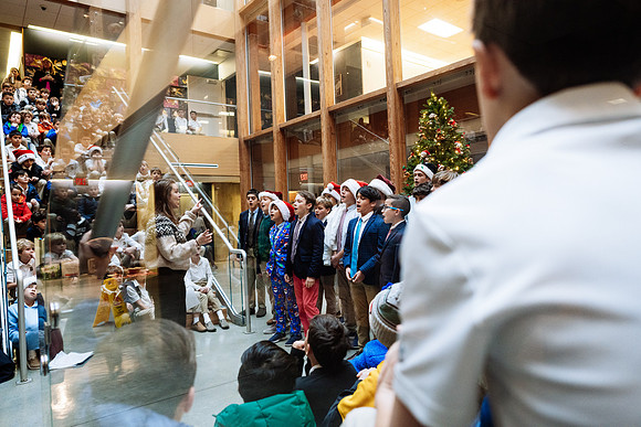 boysofbrunswick_caroling_ms_jk_3392