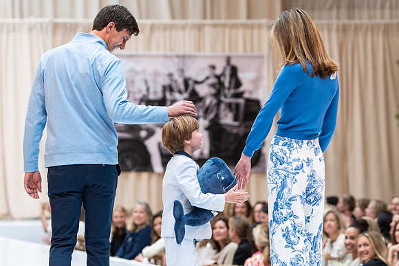 fashionshow19_runway_wkl_0698