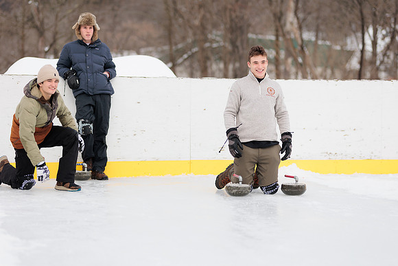 randolphvt2122_trip07_curling_bdf_0363