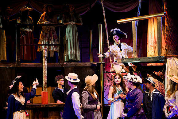 hmspinafore_springmusical25_sat1_us_ah_0427