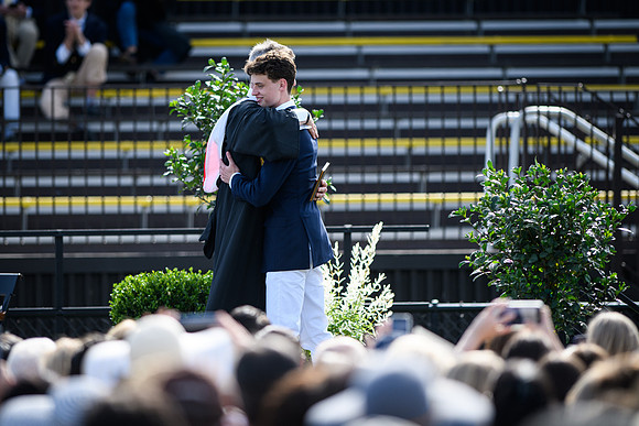 graduation22_diplomas_wkl_0801