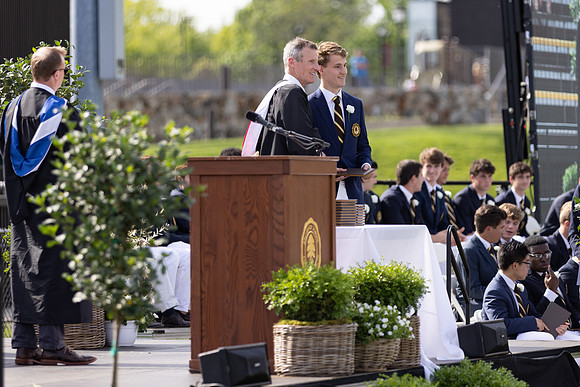 graduation22_diplomas_gh_0698