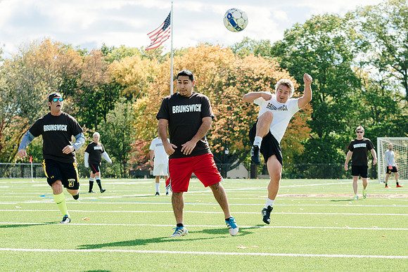 hc15_alumni_soccer_jk_03635