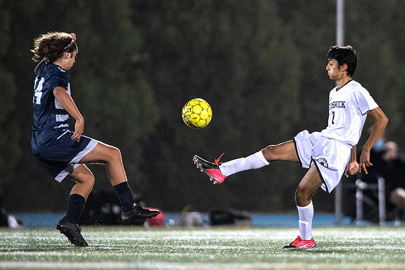 soccer_2020-10-14_dburns_1924