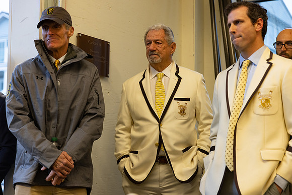 crew_altmanboathouse_falcoshell_gh_0083