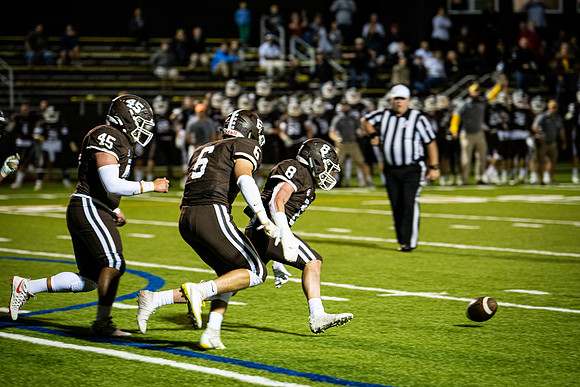 football_2019-09-27_wkl_2505