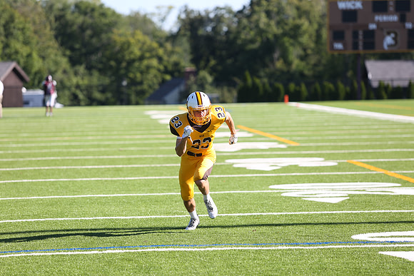 football_jv_2015-09-15_jfess_0684
