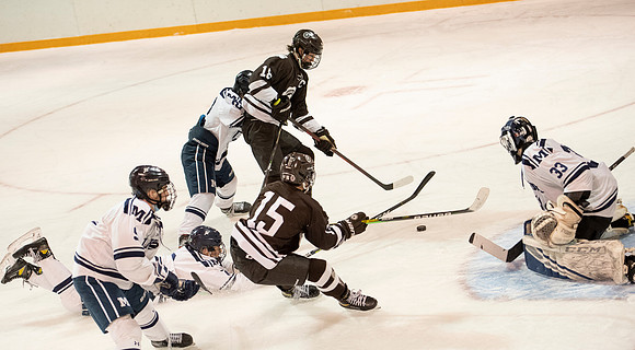 hockey_2022-01-12_dburns1_2932
