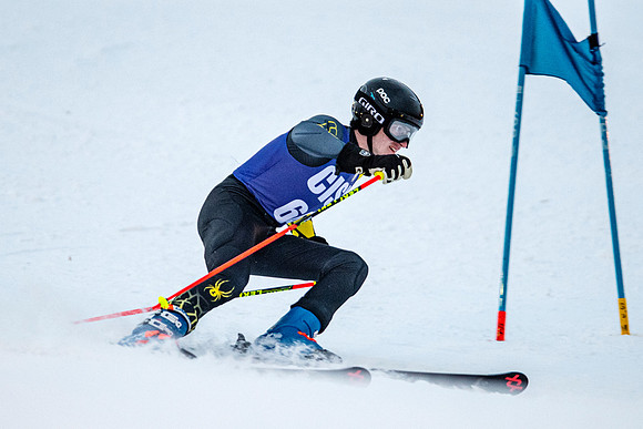 ski_2022-02-01_dburns_4044