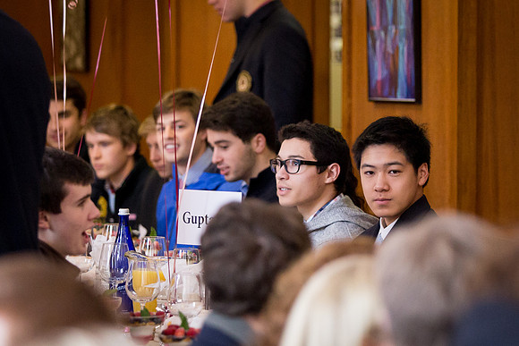 seniormom_vdaybfast_jfess_1603