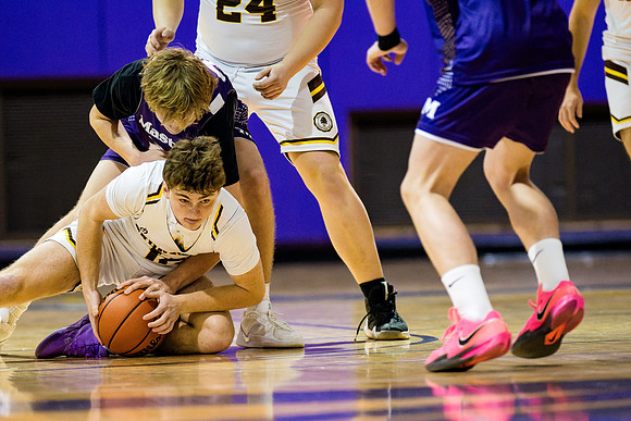 basketball_3rds_2025-02-12_ah_0130