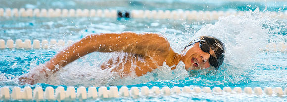 swimming_dburns_4703