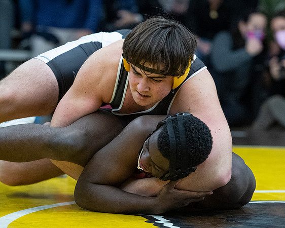 wrestling_2022-01-15_dburns_3534