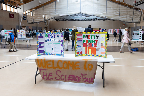 sciencefair22_ms_gh_0011