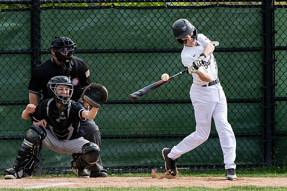 baseball_jv_2022-05-10_dburns1_9728