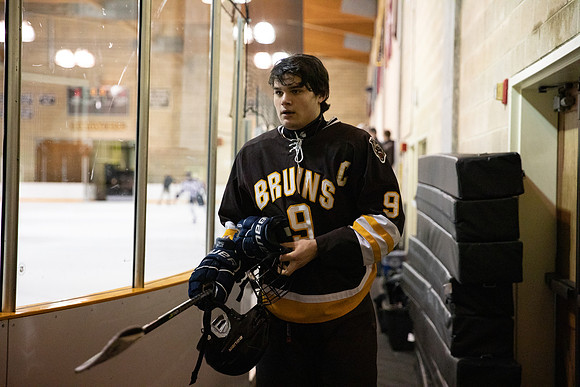 hockey_jv_2022-02-09_gh_0016