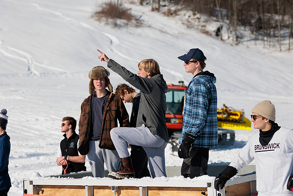 randolphvt2122_trip07_sledding_bdf_0956