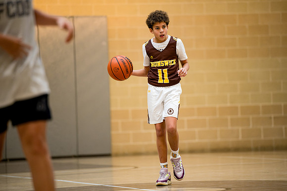 basketball_ms7b_2025-01-07_ah_0206
