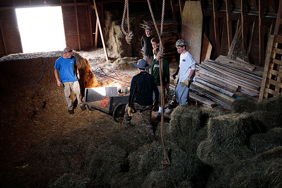randolphvt1819_trip01_goatfarm_bdf_2251