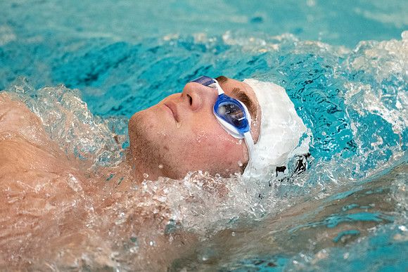 swimming_2021-01-06_dburns_0681