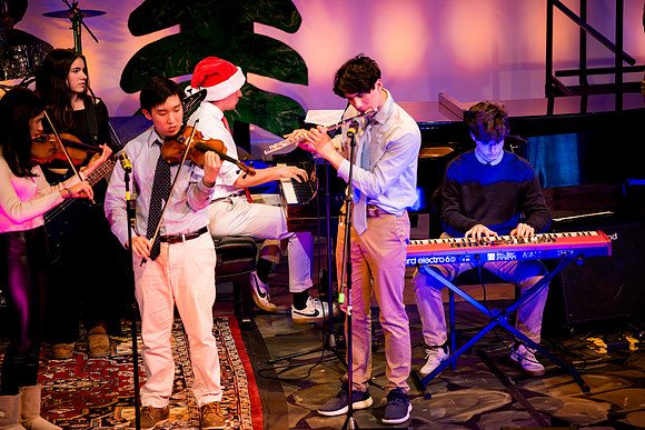 holidayconcert24_us_ah_0459