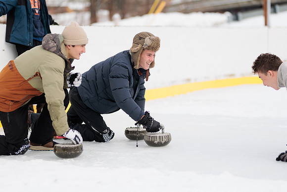randolphvt2122_trip07_curling_bdf_0332