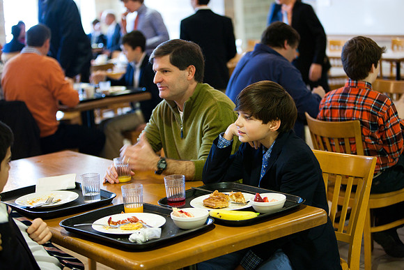 fatherson_bfastscience_ms_mkras_0147