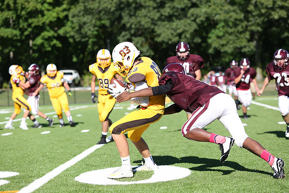 football_jv_2015-09-15_jfess_0867