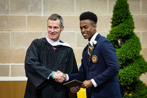 graduation19_wkl1_9937