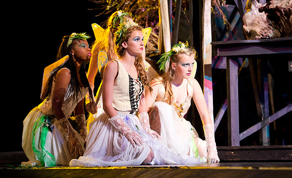 usfallplay_midsummersnight_dburns_2977