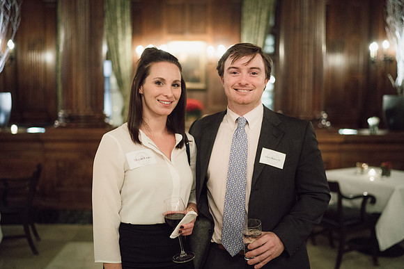 alumni_holidayparty16_jk_5147