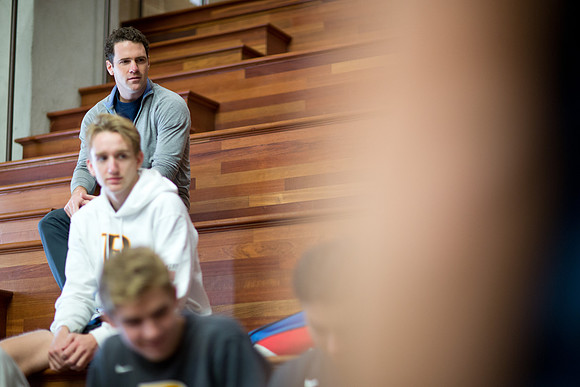 alumni_squashrow19_mkras_0509