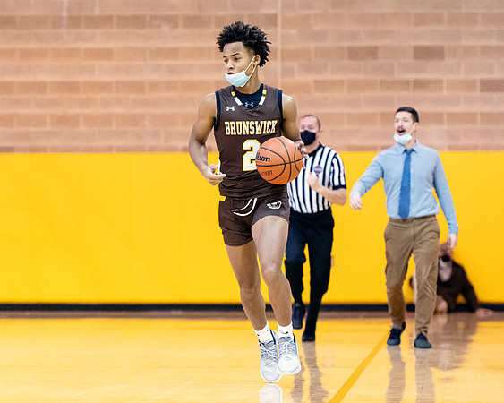 basketball_2022-01-22_dburns_2087
