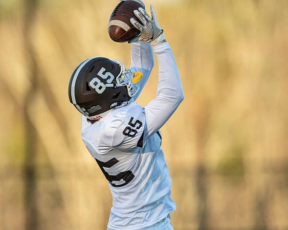 football_jv_2021-11-08_dburns_0334