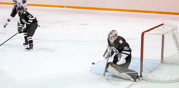 hockey_2022-01-31_dburns_6273