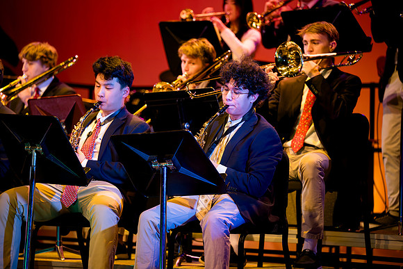 holidayconcert24_us_ah_0218