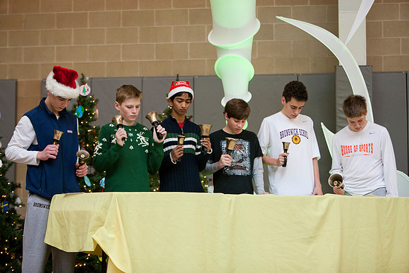 holidayassembly_all_mkras_9580