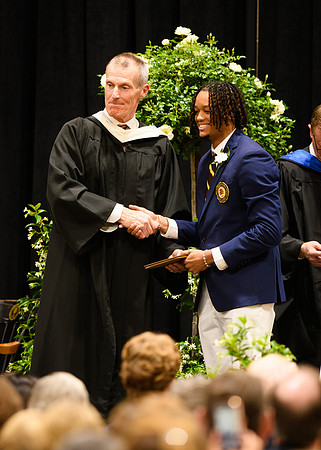 graduation25_diploma_wkl1_5165
