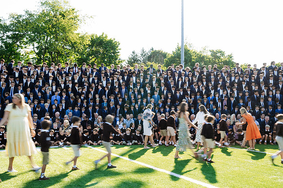 firstday24_assembly_jk_5528
