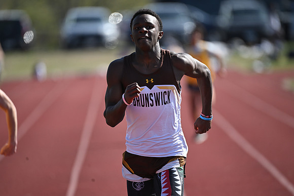 trackfield_2025-04-23_cp_3490