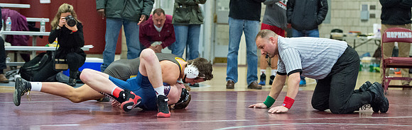 wrestling_wneiswa_champs_dburns_7230