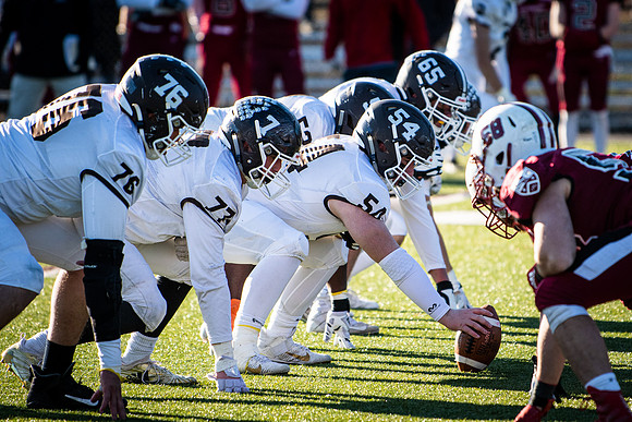 football_nepsac19_wkl5_2979