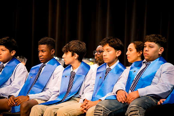 horizons_graduation25_ah_0050