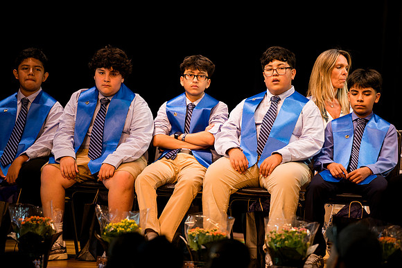 horizons_graduation25_ah_0057