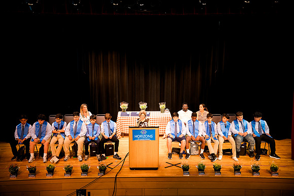 horizons_graduation25_ah_0064