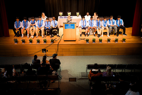 horizons_graduation25_ah_0063