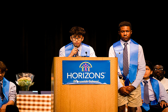 horizons_graduation25_ah_0129