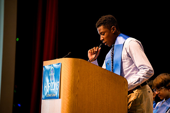 horizons_graduation25_ah_0138