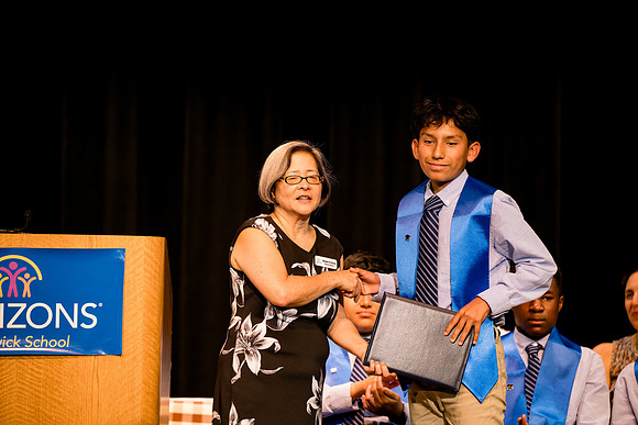 horizons_graduation25_ah_0165