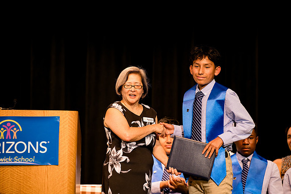 horizons_graduation25_ah_0166